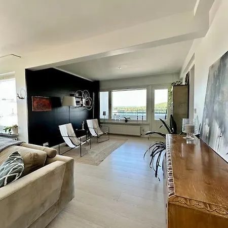 Luxury Penthouse In Center Apartman *